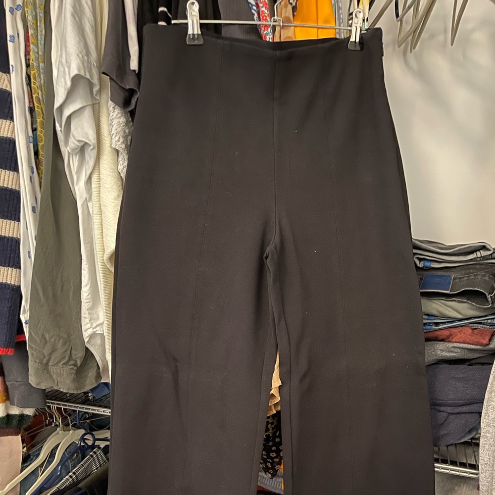 Wide leg trousers